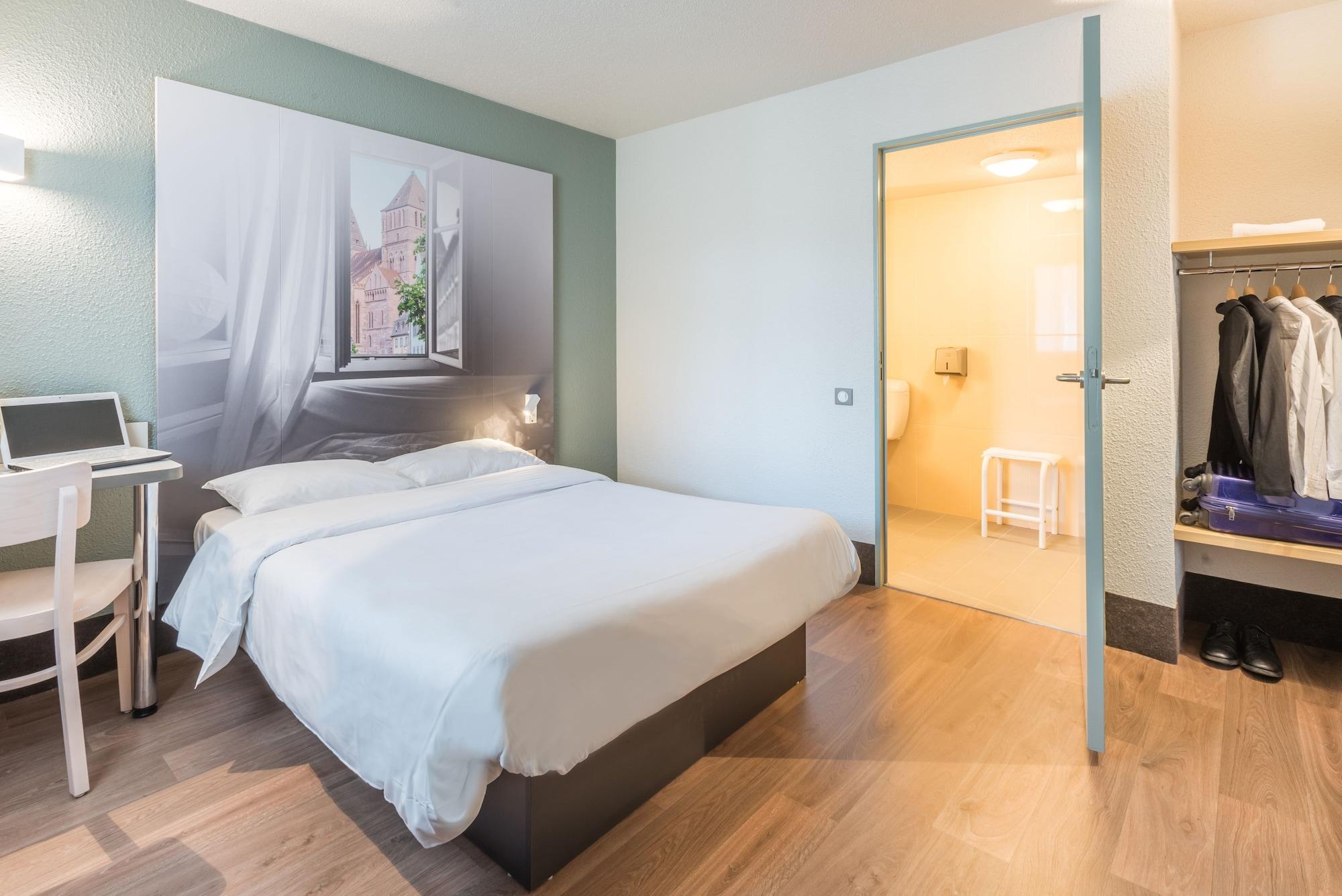 ホテル B＆B オテル ボーヴェ Allonne  エクステリア 写真