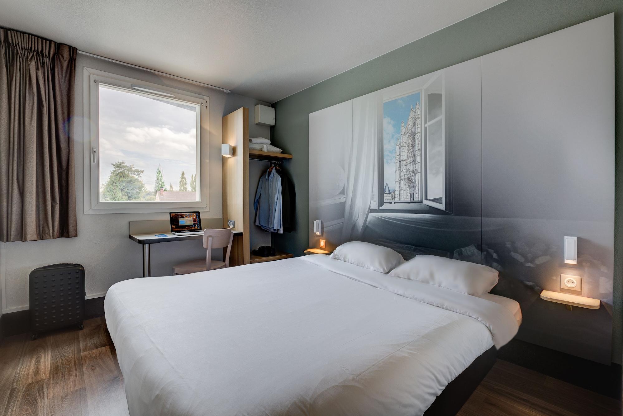 ホテル B＆B オテル ボーヴェ Allonne  エクステリア 写真