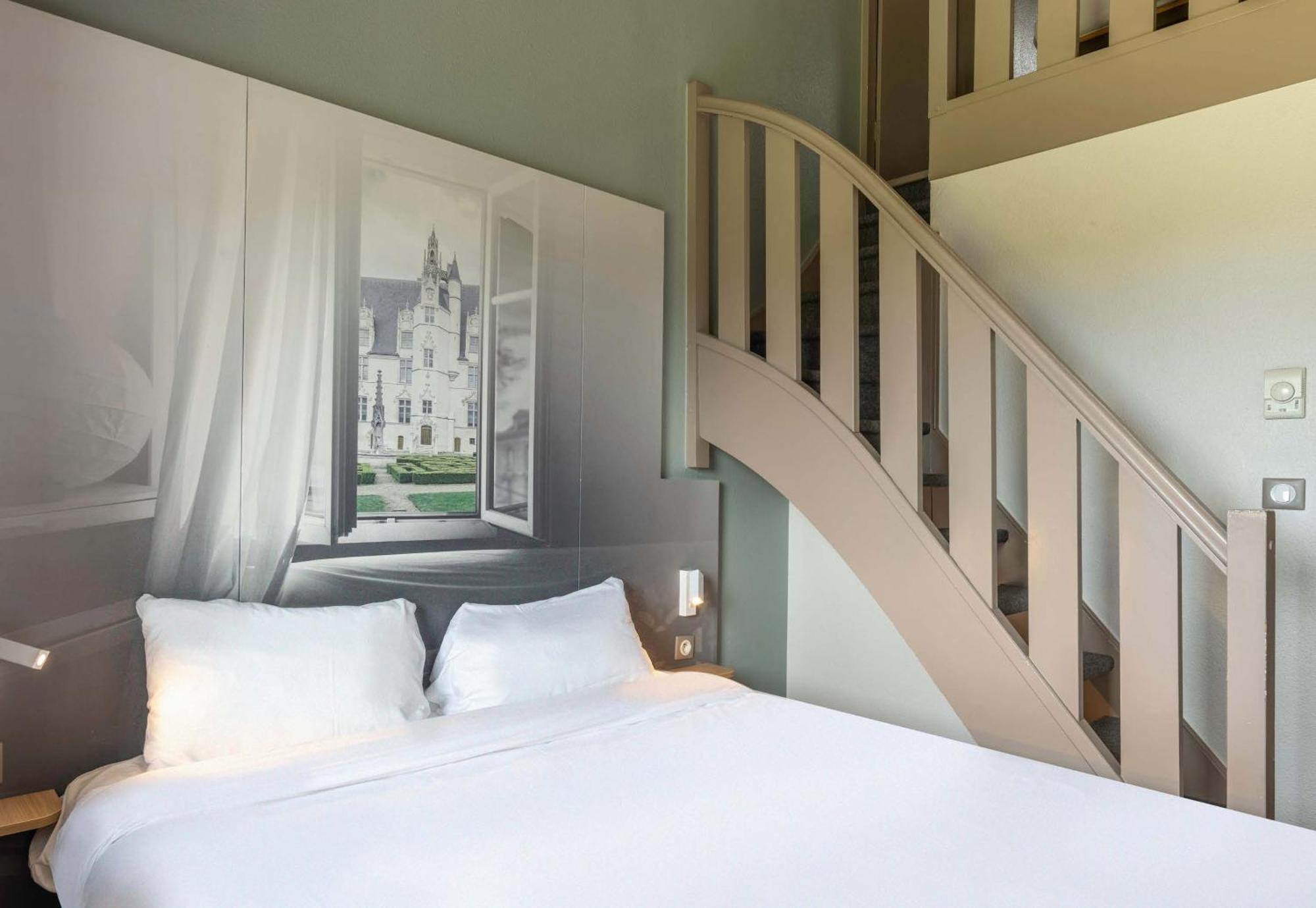 ホテル B＆B オテル ボーヴェ Allonne  エクステリア 写真